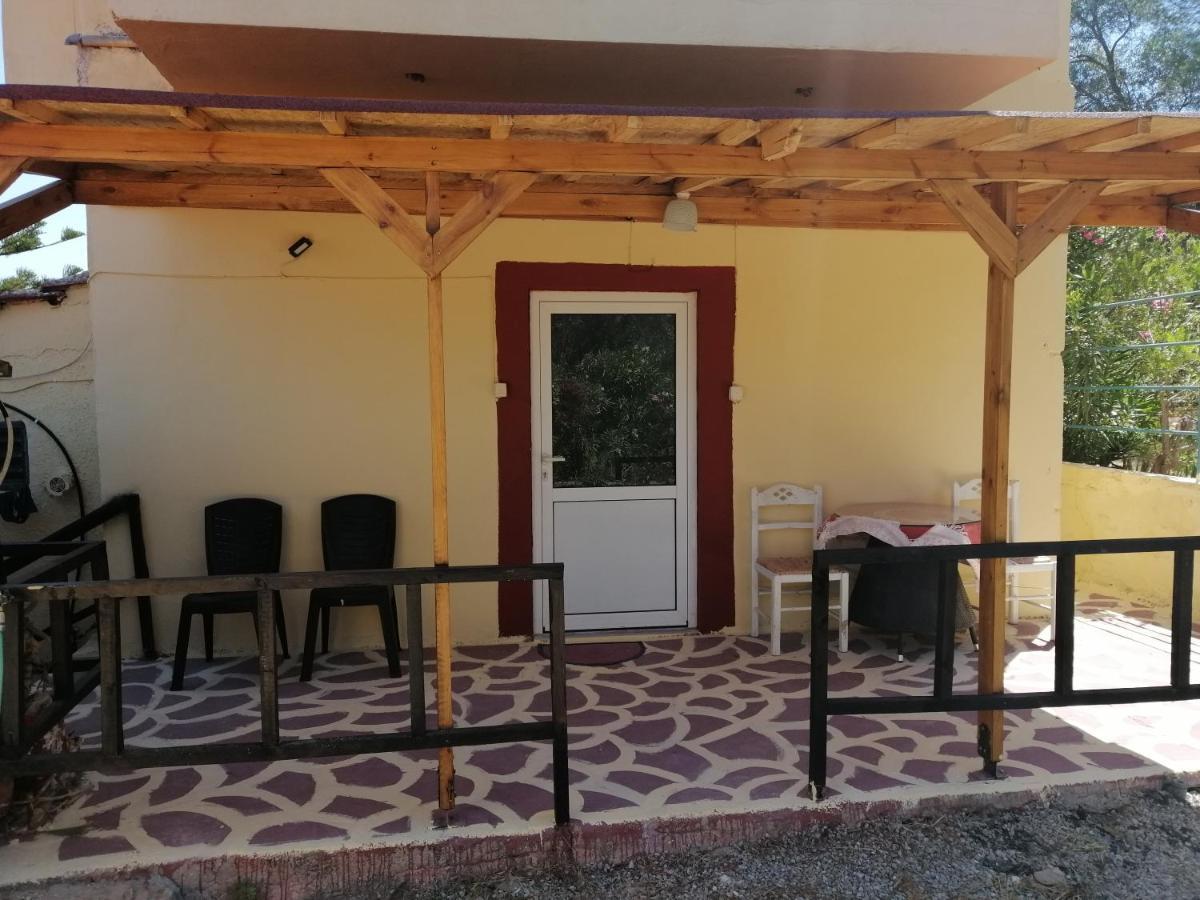 Villa Costas - Popi Sivas Ngoại thất bức ảnh