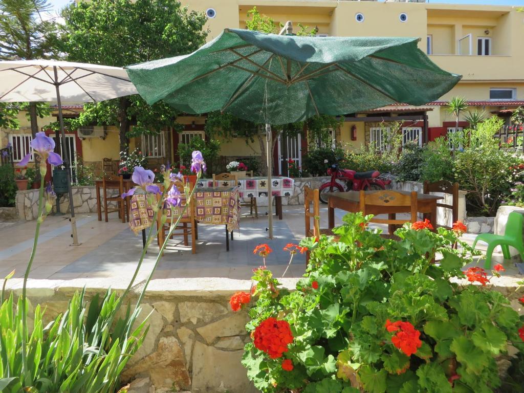 Villa Costas - Popi Sivas Ngoại thất bức ảnh